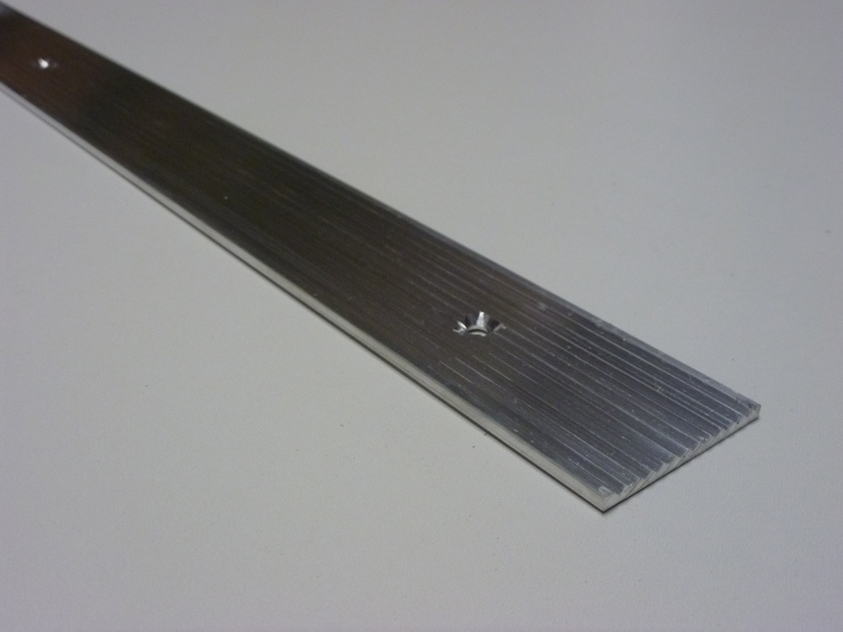 Slijtstrip 40x3 mm aluminium m1